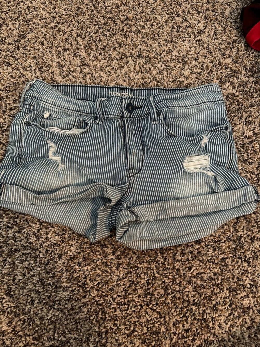 Jean shorts - Picture 1 of 3